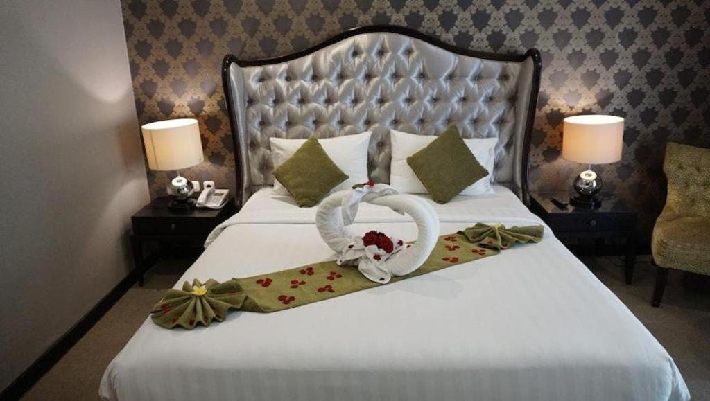 The Mirah Hotel Bogor Bagian luar foto
