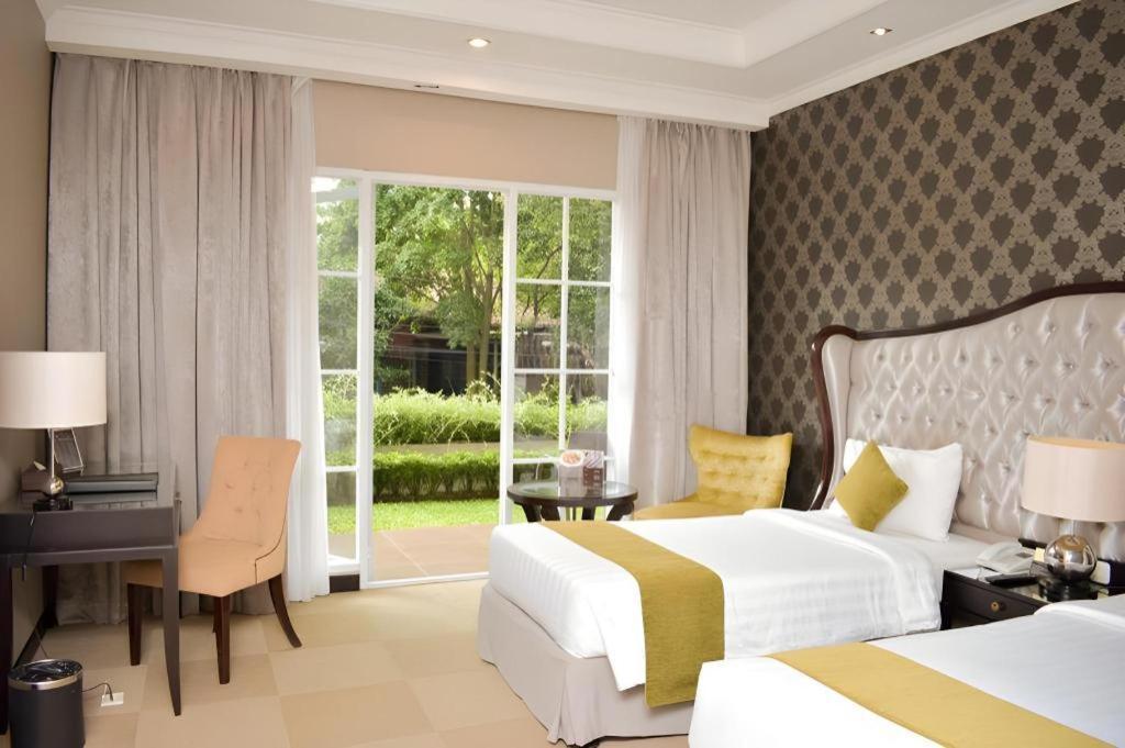 The Mirah Hotel Bogor Bagian luar foto