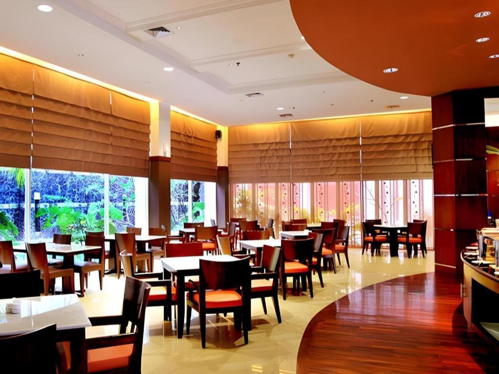The Mirah Hotel Bogor Bagian luar foto