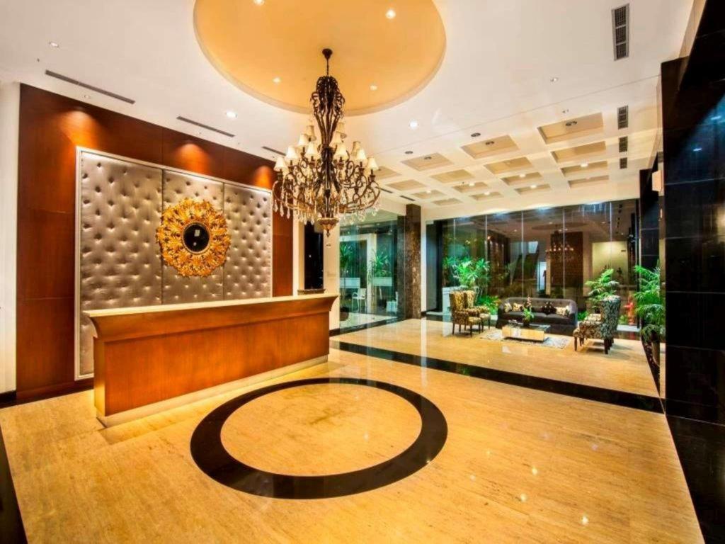 The Mirah Hotel Bogor Bagian luar foto